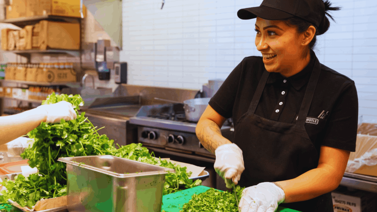 Start Your Career with Chipotle: Apply for Jobs Today